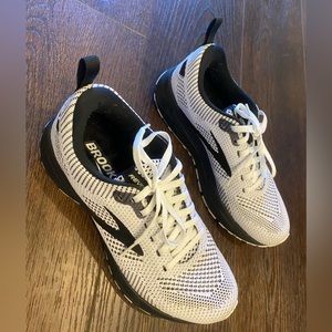 Brooks Running Shoes (8)